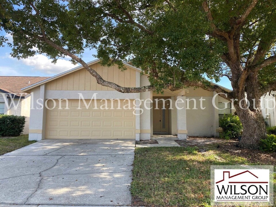 1441 Bridlebrook Dr in Casselberry, FL - Building Photo