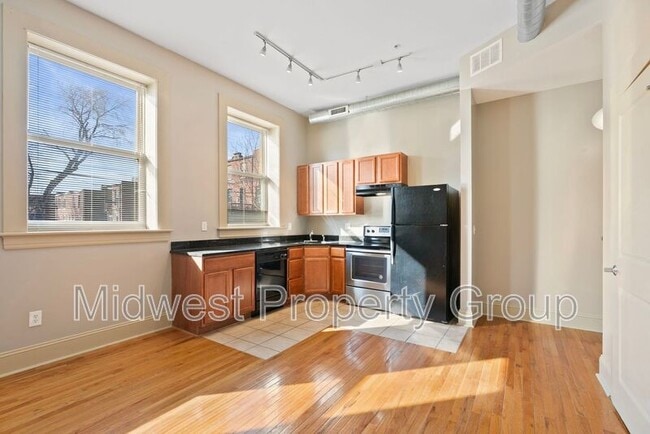 4244 Chouteau Ave in St. Louis, MO - Building Photo - Building Photo