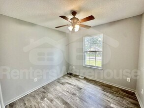 2144 SE 6th St in Des Moines, IA - Building Photo - Building Photo