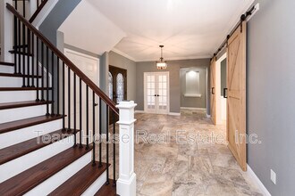 22324 Circle J Ranch Rd in Santa Clarita, CA - Building Photo - Building Photo