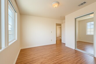 3431 W 67th St in Los Angeles, CA - Building Photo - Building Photo