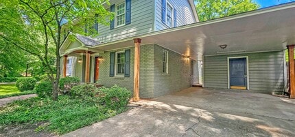 724 Center Dr in Memphis, TN - Building Photo - Building Photo