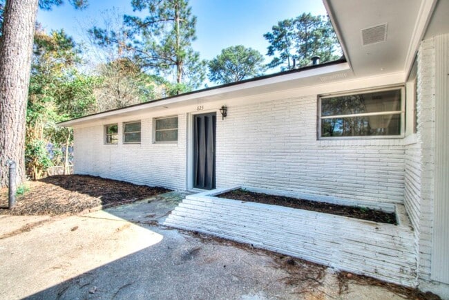 823 Francais Dr in Shreveport, LA - Building Photo - Building Photo