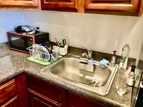 35 N Preston St, Unit 2 in Philadelphia, PA - Building Photo - Building Photo