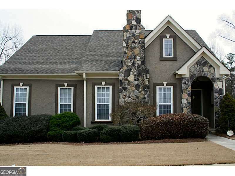 204 Pickets Row in Peachtree City, GA - Building Photo