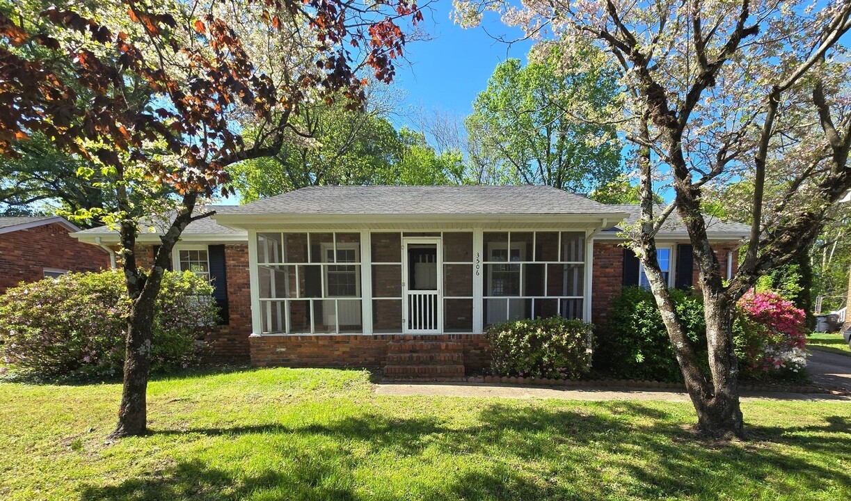 3506 Wilmington Ave in Hopewell, VA - Building Photo