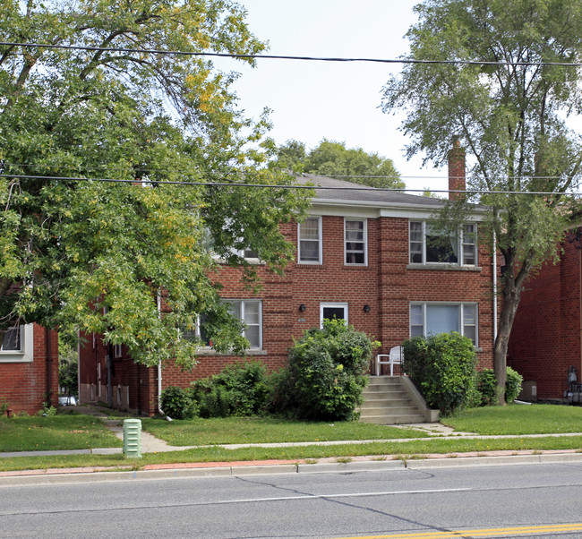 4101 Bathurst St in Toronto, ON - Building Photo - Primary Photo