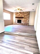814 Elkhart Ave in Lubbock, TX - Building Photo - Building Photo