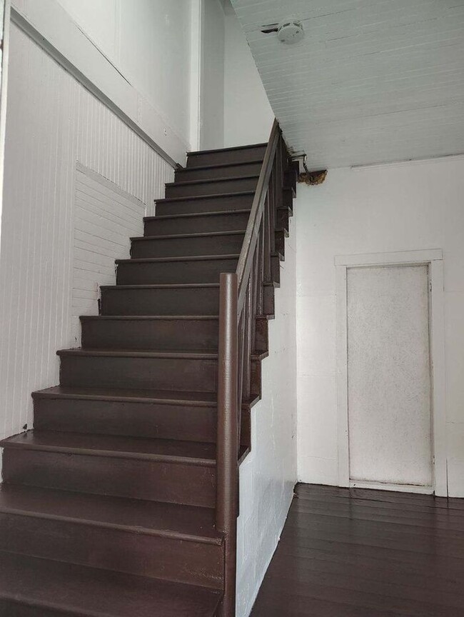 property at 18 Orchard St