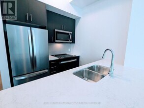 460 Dundas St E in Hamilton, ON - Building Photo - Building Photo