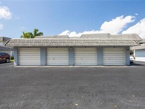3392 N Key Dr in North Fort Myers, FL - Foto de edificio - Building Photo