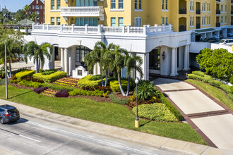 345 Bayshore Blvd in Tampa, FL - Foto de edificio - Building Photo