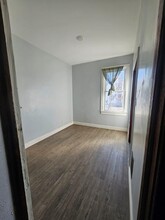 189 Pearsall Ave in Jersey City, NJ - Building Photo - Building Photo