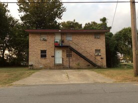 1904 E 2nd St, Unit 1 in North Little Rock, AR - Building Photo