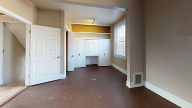 2305 Rohs St in Cincinnati, OH - Building Photo - Building Photo