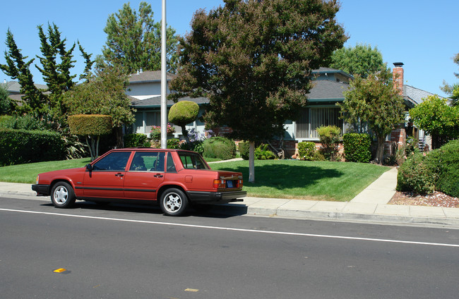 746 Harvard Ave in Santa Clara, CA - Building Photo - Building Photo