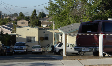 15923-15939 Marcella St in San Leandro, CA - Foto de edificio - Building Photo