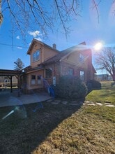 2436 Canyon Lake Dr in Rapid City, SD - Building Photo - Building Photo