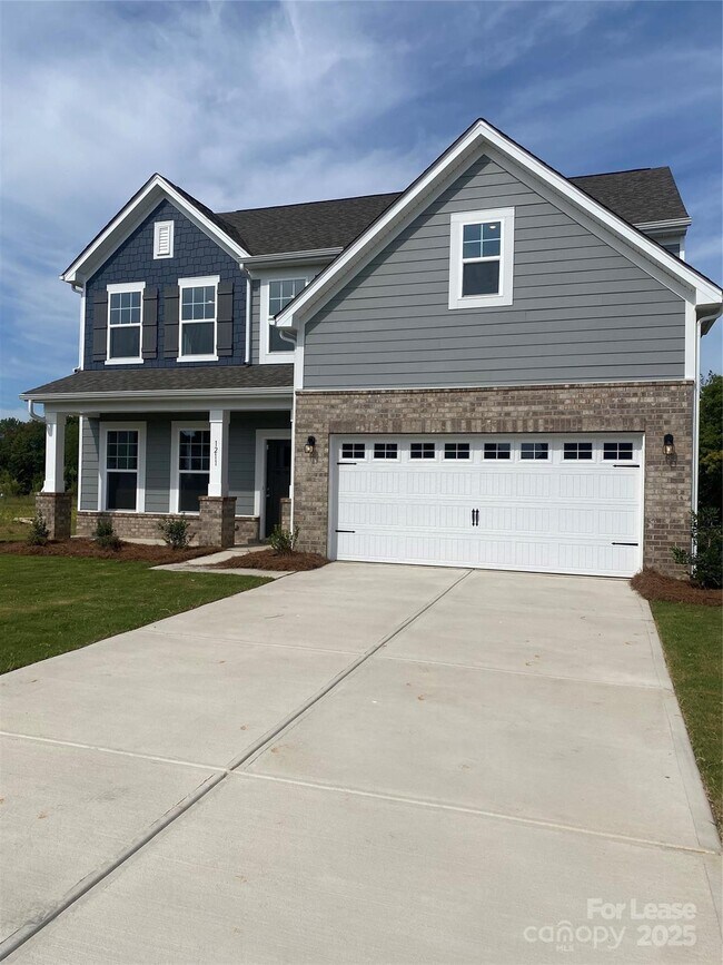 1211 Fremont Dr in Wingate, NC - Building Photo - Building Photo