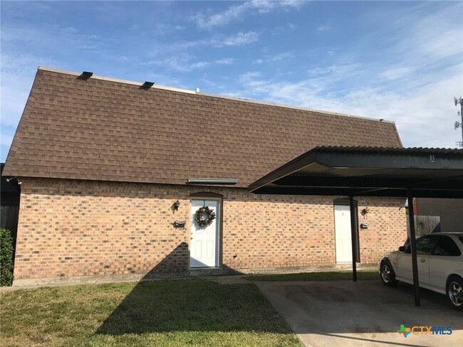 property at 3804 Palmetto Ave
