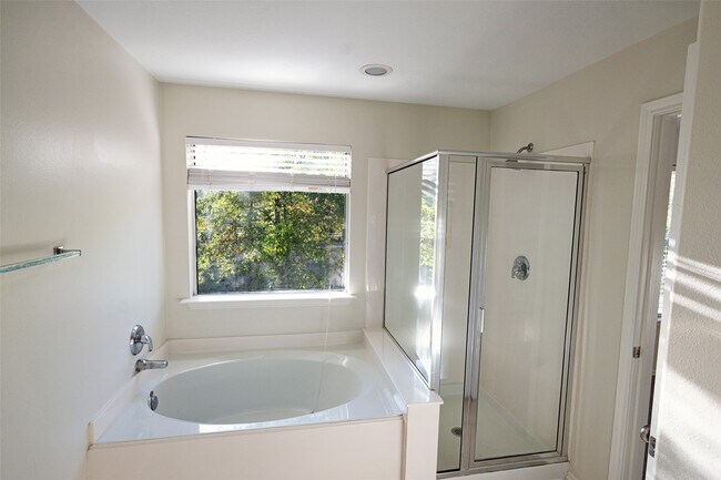 property at 11 Summer Haze Cir