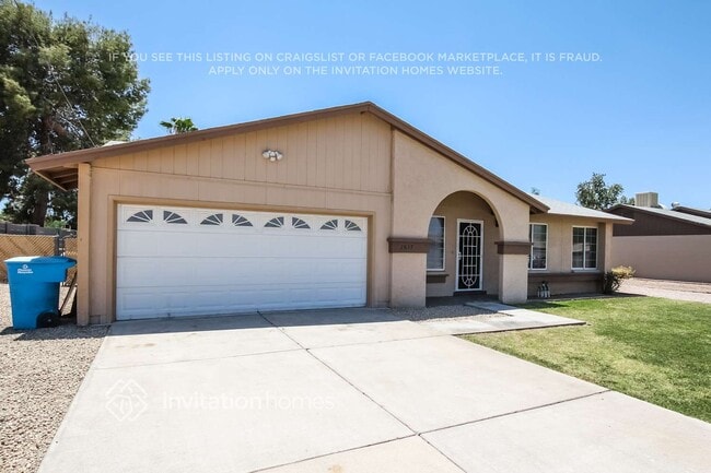 2837 W Grovers Ave in Phoenix, AZ - Foto de edificio - Building Photo