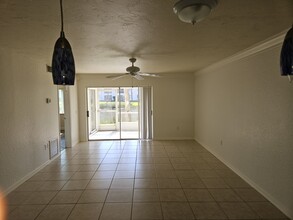 4358 Madeira Ct, Unit 4358 in Sarasota, FL - Building Photo - Building Photo