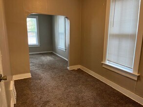 319 E Main St in Mankato, MN - Building Photo - Building Photo