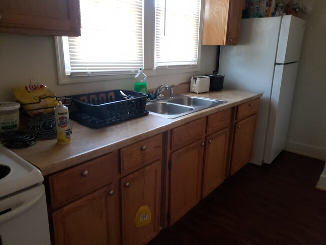 302 Elm St in Petersburg, VA - Building Photo - Building Photo