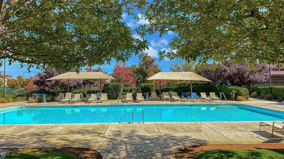11518 Belmont Lake Dr in Las Vegas, NV - Building Photo