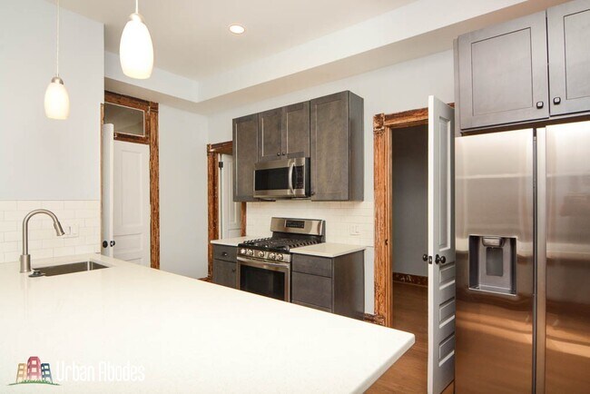 949 N Winchester Ave, Unit A03K in Chicago, IL - Foto de edificio - Building Photo