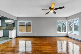 18963 Hilliard Blvd in Rocky River, OH - Building Photo - Building Photo