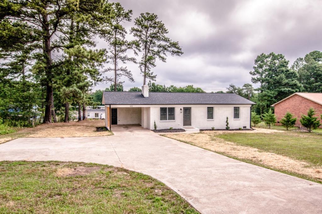 4892 NC-16 in Denver, NC - Building Photo