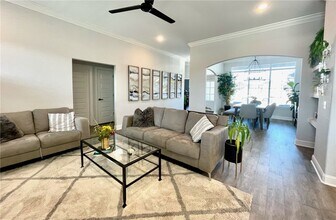 2014 W Chandler Ave in Rogers, AR - Building Photo - Building Photo