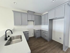 17481 Granada Dr in California City, CA - Building Photo - Building Photo