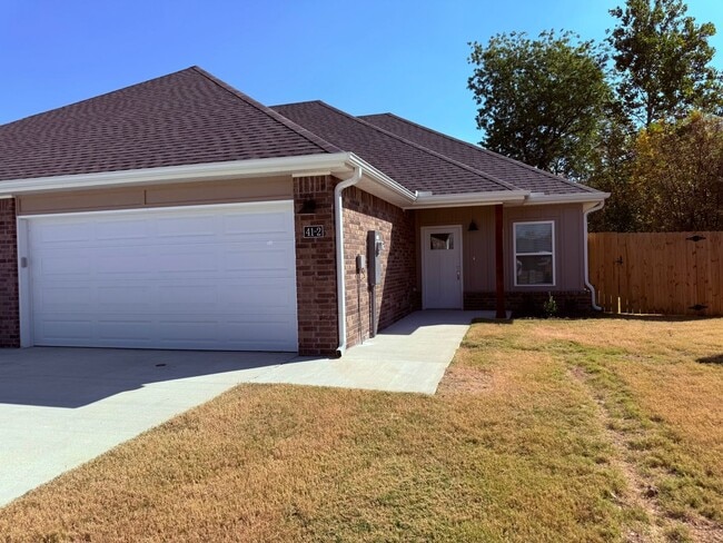 property at 41 E Bottlebrush Bnd