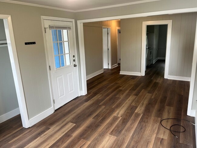 4 Farrwood Ave, Unit 8 in Asheville, NC - Building Photo - Building Photo