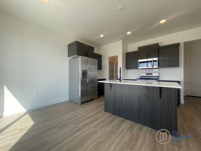 4177 Elrond Ln in Saint George, UT - Building Photo - Building Photo