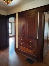 3109-3109 NE Broadway in Portland, OR - Building Photo - Building Photo