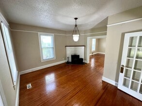 321 50th St in Newport News, VA - Building Photo - Building Photo