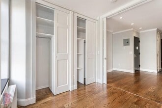 697 10th Ave, Unit 3FN in New York, NY - Foto de edificio - Building Photo