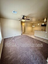 147 Bison Ct Way in Mustang, OK - Building Photo - Building Photo