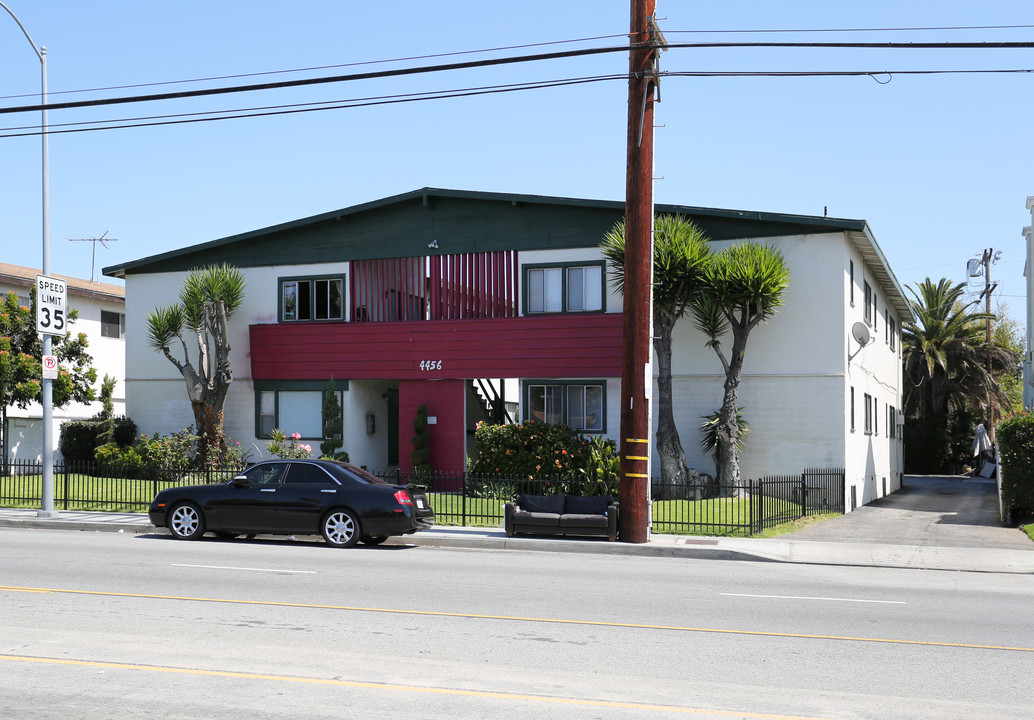 4456 S Centinela Ave in Los Angeles, CA - Building Photo