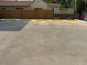 2904 Salinas Ave in Laredo, TX - Building Photo - Building Photo