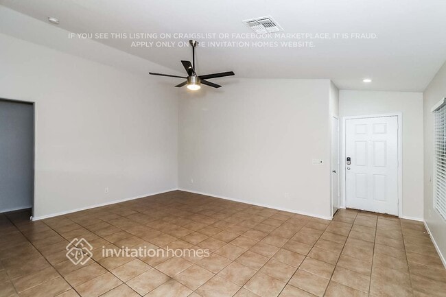 11538 W Palo Verde Ave in Youngtown, AZ - Foto de edificio - Building Photo