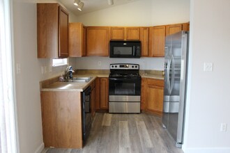 32 Brushy Brook Ct in O'Fallon, MO - Building Photo - Building Photo