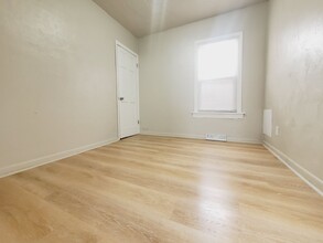4013 Melville Ave in East Chicago, IN - Building Photo - Building Photo