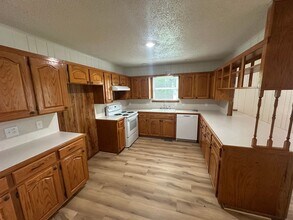 614 Westbrook St in Benton, AR - Building Photo - Building Photo