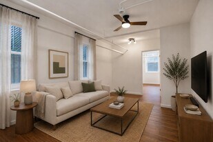 7812 Hudson Ave in North Bergen, NJ - Building Photo