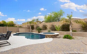 5412 W Fetlock Trail in Phoenix, AZ - Building Photo - Building Photo